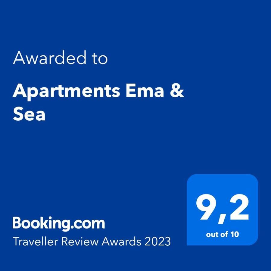 Apartments Ema & Sea With Free Private Parking Пула Экстерьер фото